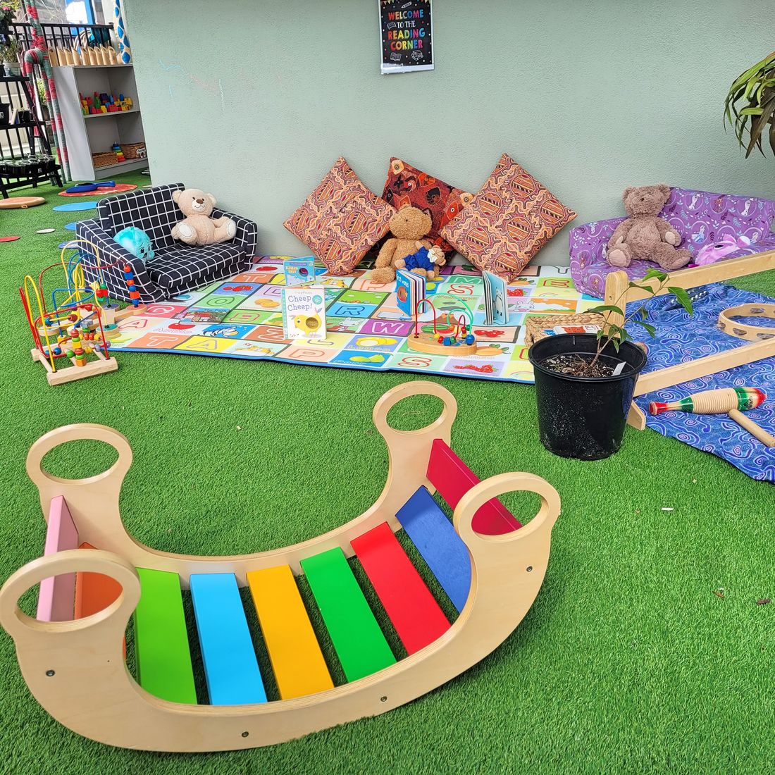 Donvale ELC BlueOutdoorReadingCorner
